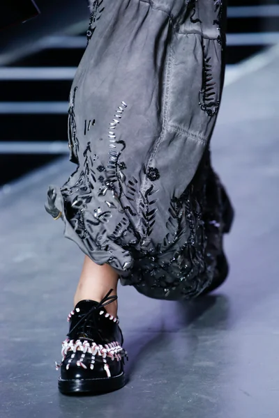 Look 35